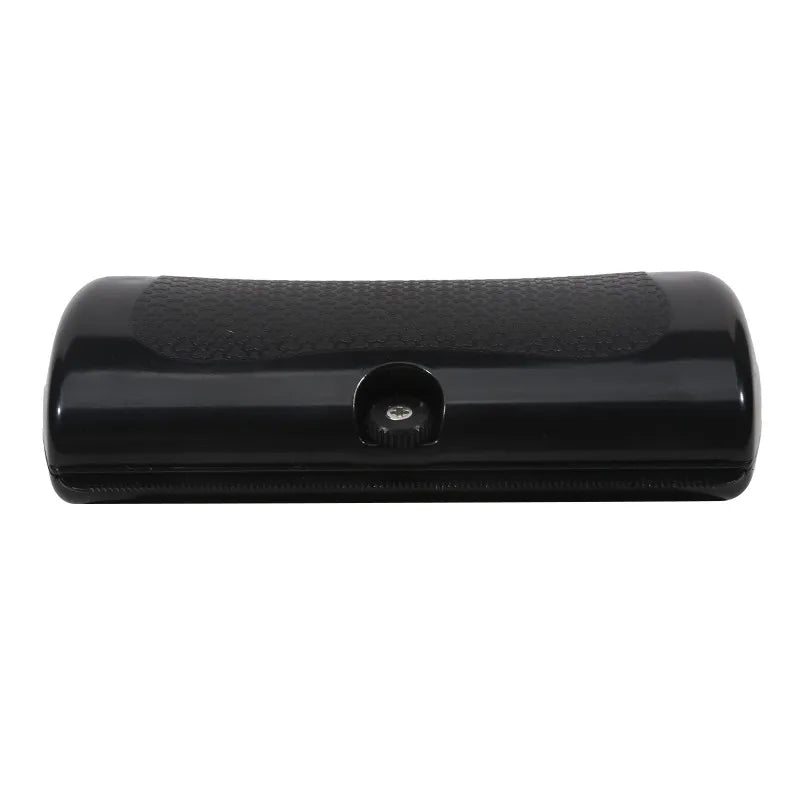 Smooth Coat — Professional Deshedding Brush